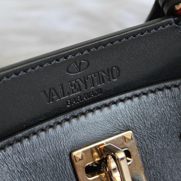 Valentino Joylock Black Leather Floral Applique Rockstud Satchel Shoulder Bag - Picture 8 of 16